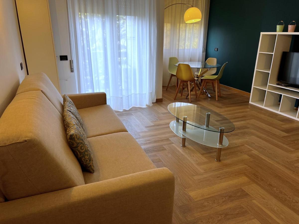 Front Lake Apartment Bardolino Kültér fotó