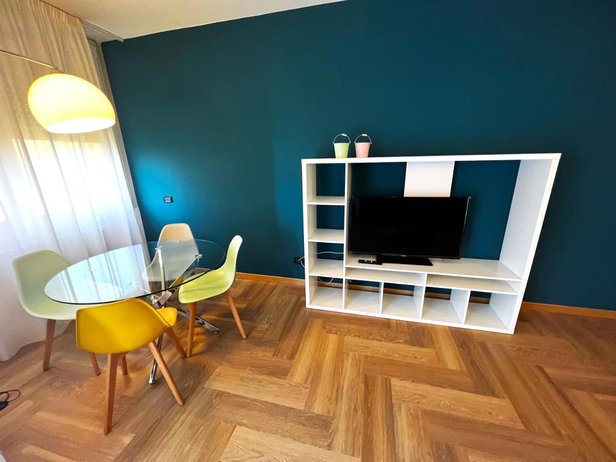 Front Lake Apartment Bardolino Kültér fotó