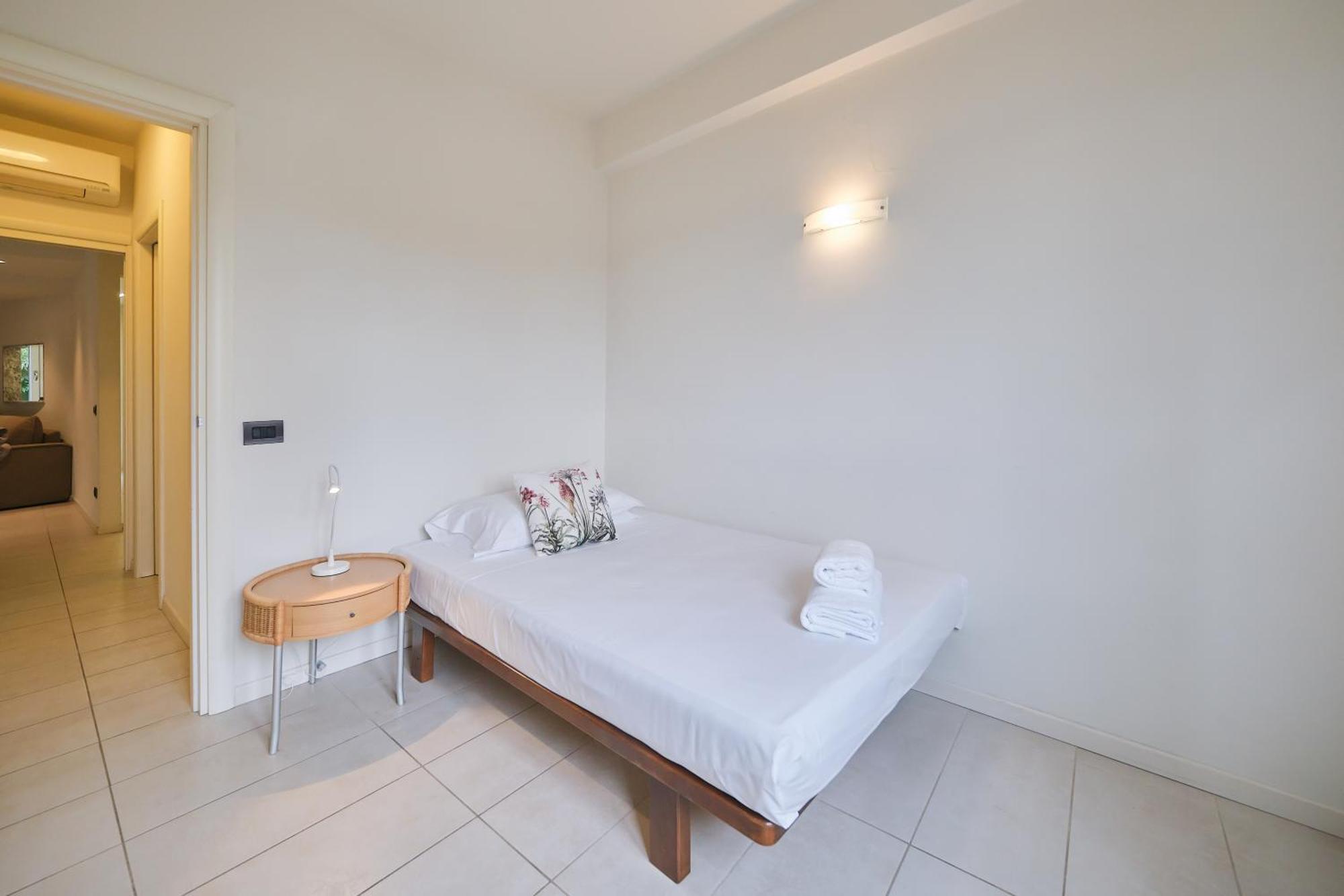Front Lake Apartment Bardolino Kültér fotó