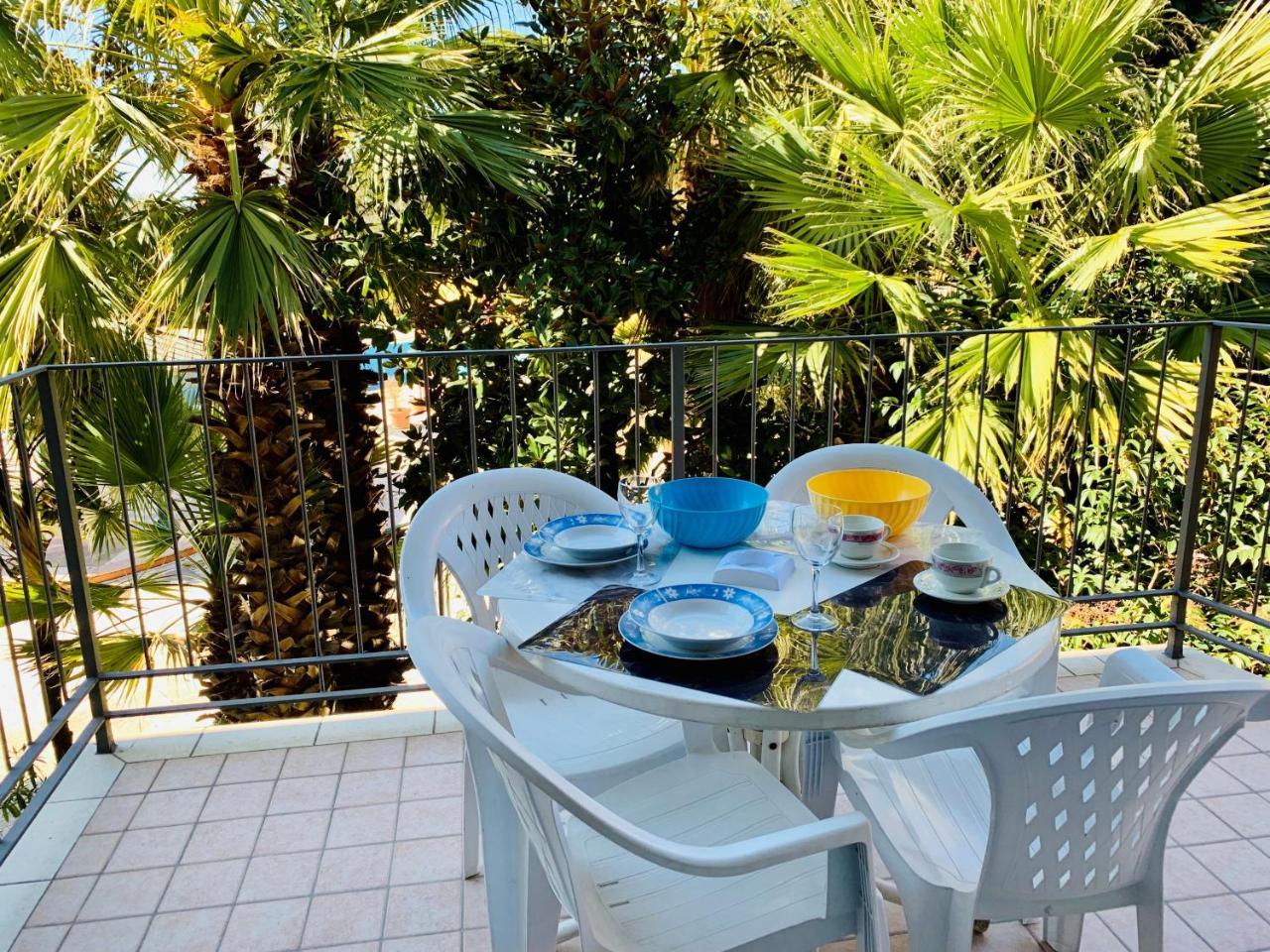 Front Lake Apartment Bardolino Kültér fotó