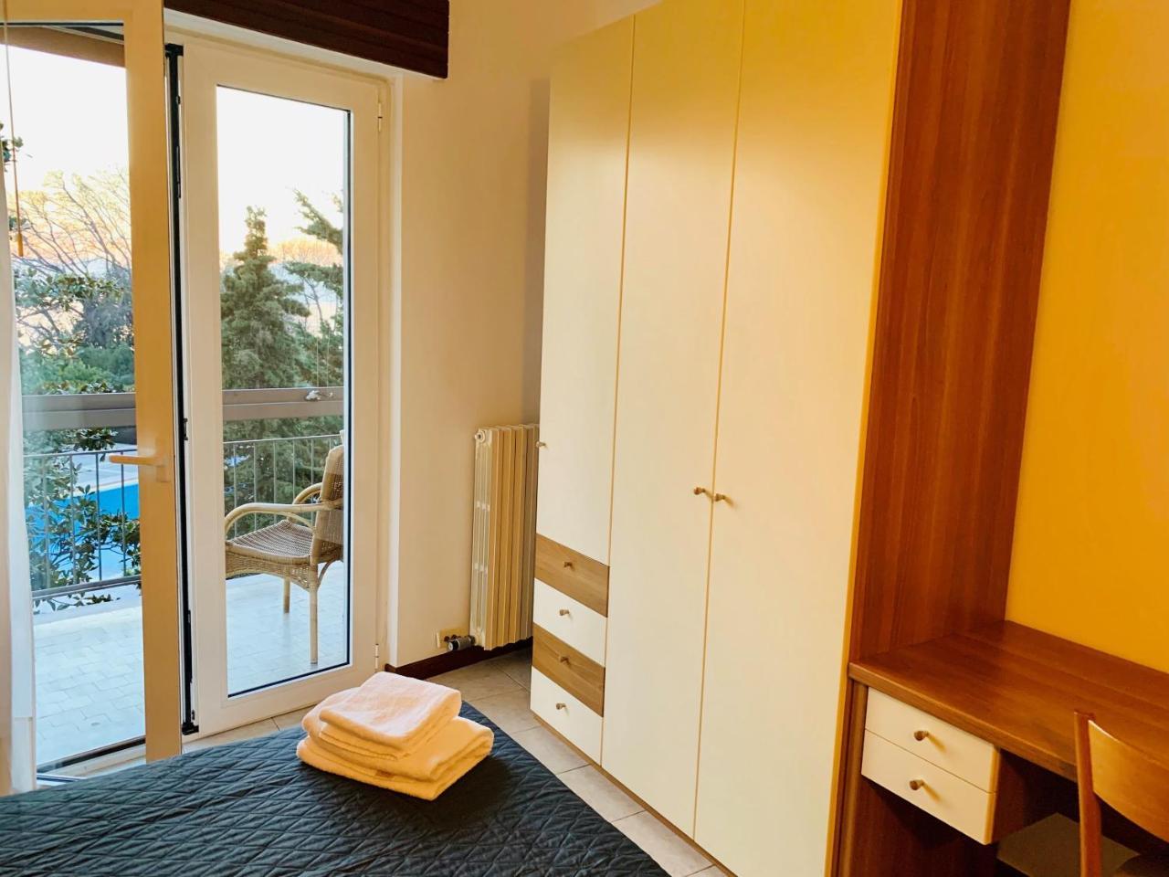 Front Lake Apartment Bardolino Kültér fotó